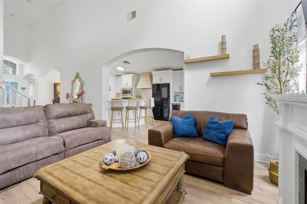 待售: $522,500 (4 贝兹, 4 浴室, 2218 平方英尺)