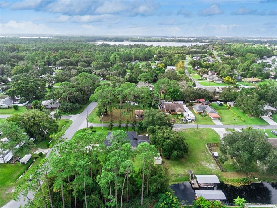 For Sale: $659,000 (4 beds, 2 baths, 1947 Square Feet)