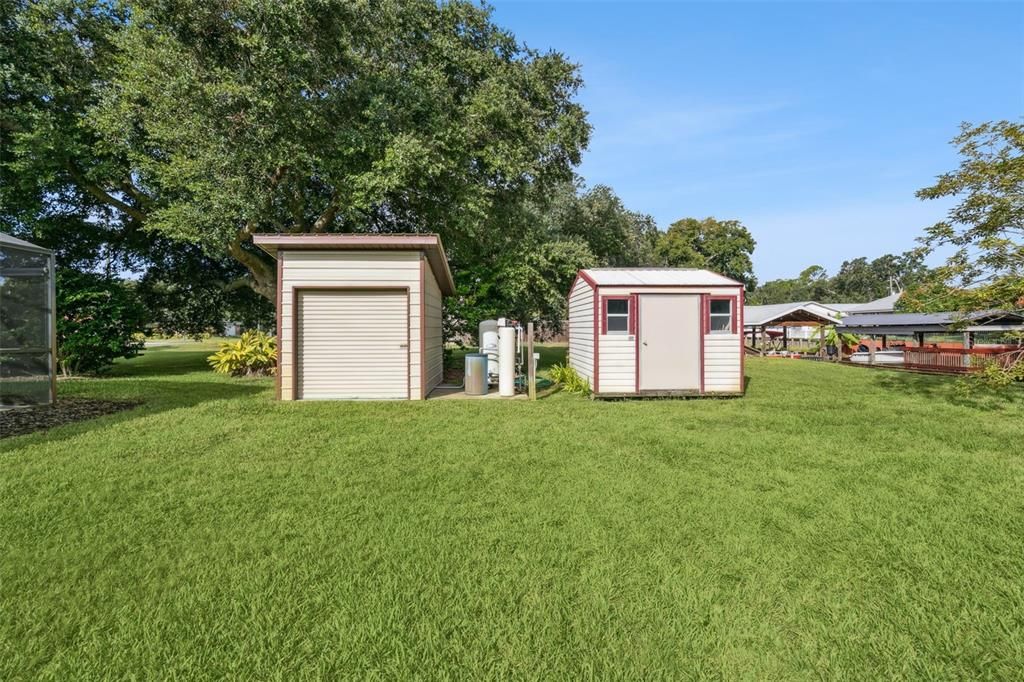 For Sale: $659,000 (4 beds, 2 baths, 1947 Square Feet)