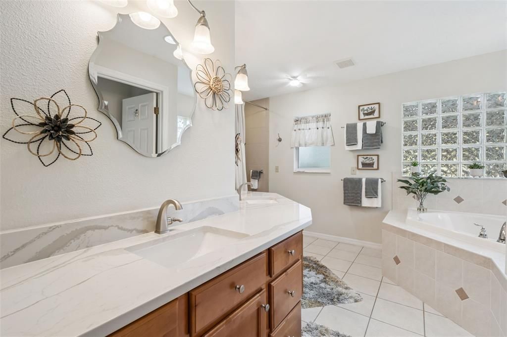 For Sale: $659,000 (4 beds, 2 baths, 1947 Square Feet)