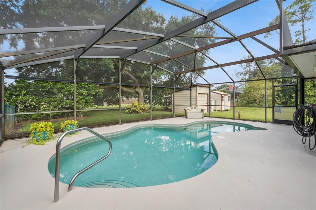 For Sale: $659,000 (4 beds, 2 baths, 1947 Square Feet)