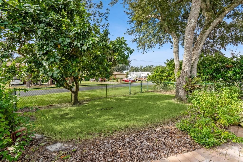 For Sale: $659,000 (4 beds, 2 baths, 1947 Square Feet)