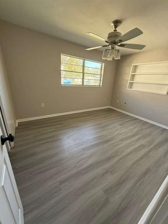 待售: $275,000 (3 贝兹, 2 浴室, 1552 平方英尺)