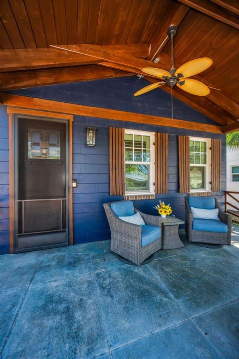 For Rent: $6,500 (2 beds, 2 baths, 1064 Square Feet)