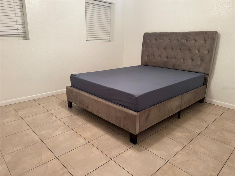 В аренду: $2,300 (3 спален, 2 ванн, 1032 Квадратных фут)