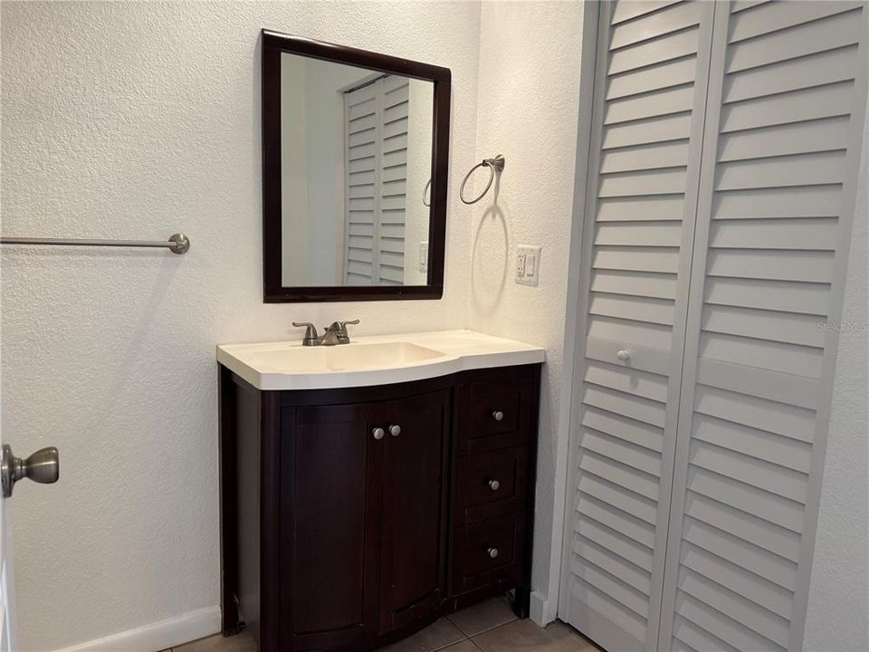 В аренду: $2,300 (3 спален, 2 ванн, 1032 Квадратных фут)