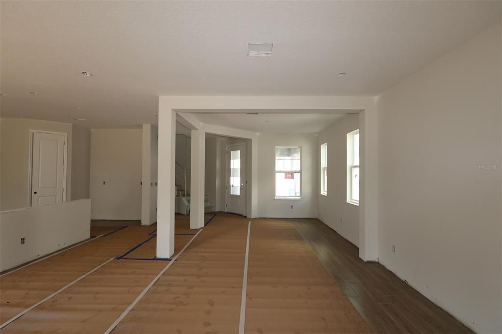 For Sale: $624,990 (5 beds, 4 baths, 3120 Square Feet)