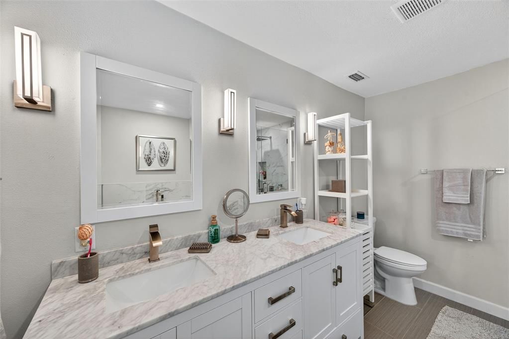 На продажу: $459,999 (1 спален, 1 ванн, 933 Квадратных фут)