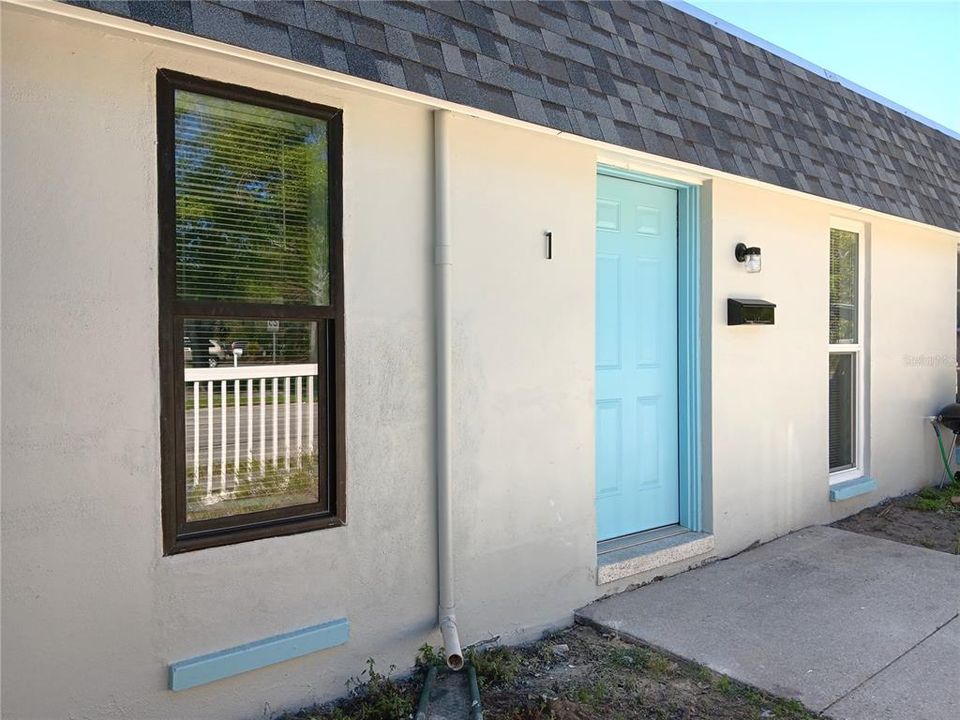 Recently Rented: $1,375 (1 beds, 1 baths, 550 Square Feet)