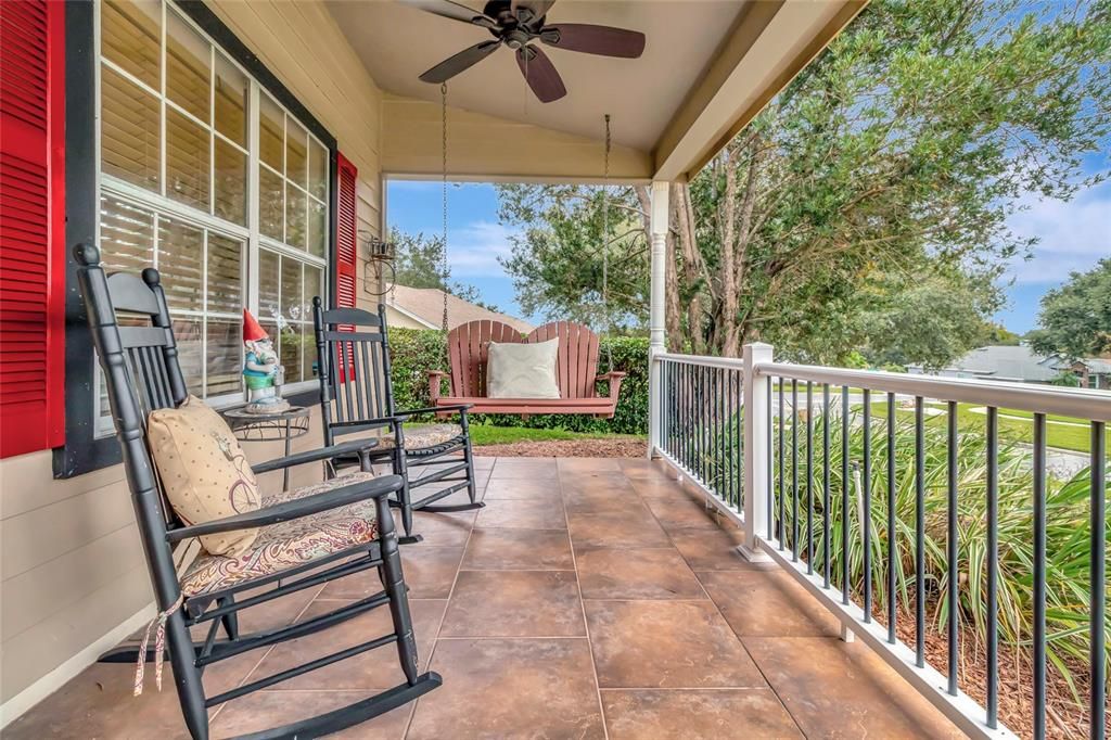 For Sale: $679,999 (4 beds, 2 baths, 2472 Square Feet)