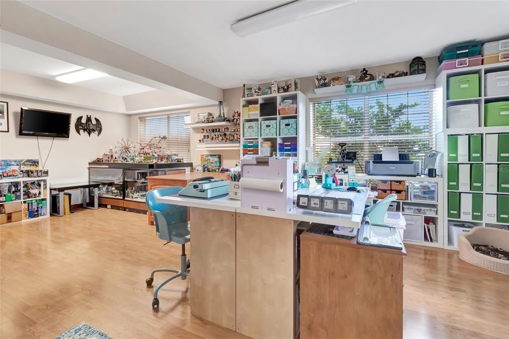 For Sale: $679,999 (4 beds, 2 baths, 2472 Square Feet)