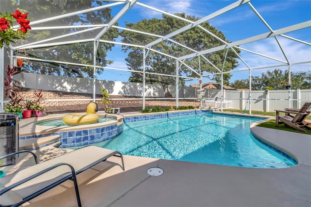 For Sale: $679,999 (4 beds, 2 baths, 2472 Square Feet)