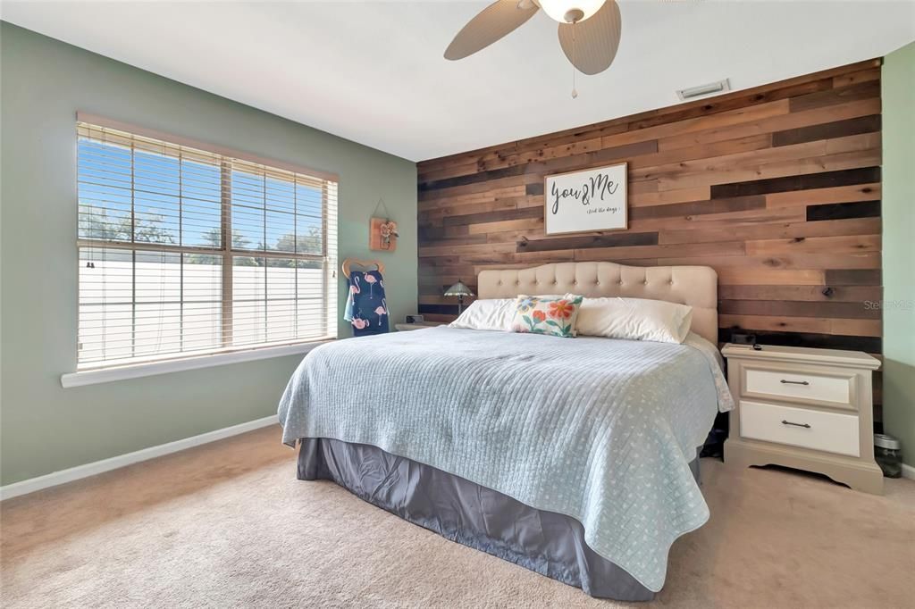 For Sale: $679,999 (4 beds, 2 baths, 2472 Square Feet)