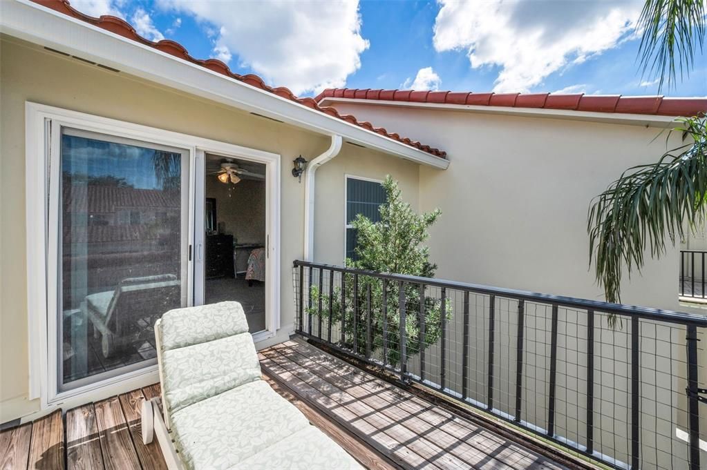 For Sale: $385,000 (3 beds, 2 baths, 1558 Square Feet)