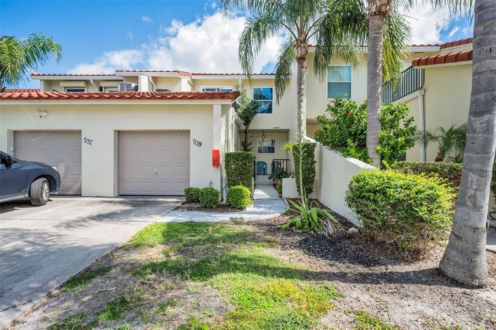 For Sale: $385,000 (3 beds, 2 baths, 1558 Square Feet)