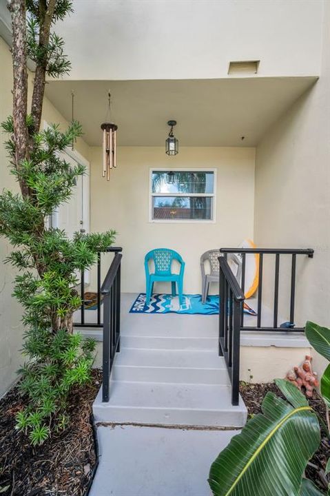 For Sale: $385,000 (3 beds, 2 baths, 1558 Square Feet)