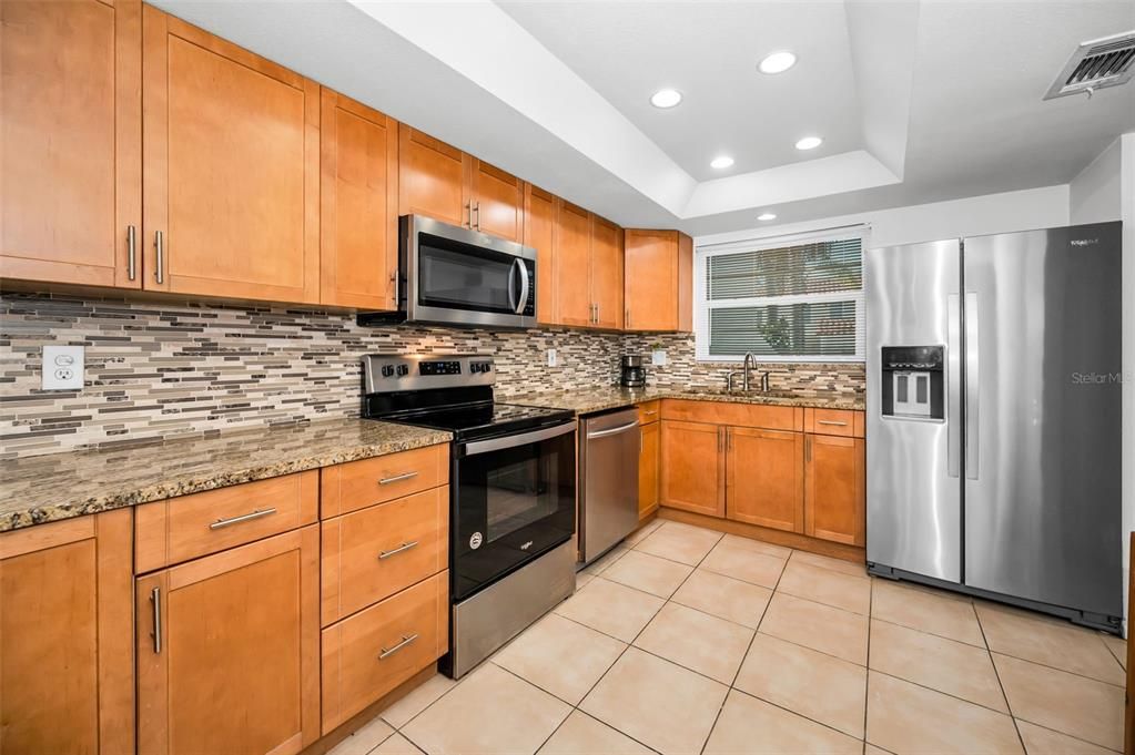 For Sale: $385,000 (3 beds, 2 baths, 1558 Square Feet)