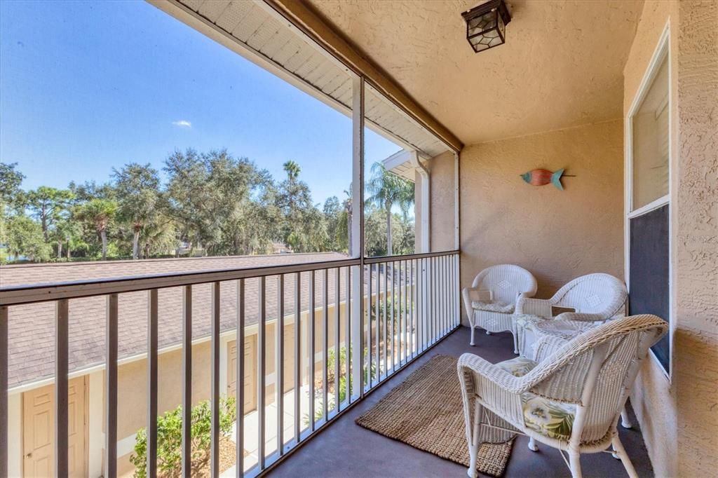 En Venta: $299,900 (2 camas, 2 baños, 1684 Pies cuadrados)