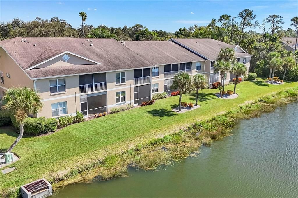 En Venta: $299,900 (2 camas, 2 baños, 1684 Pies cuadrados)