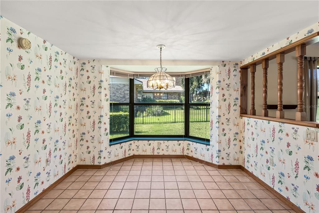 待售: $450,000 (4 贝兹, 2 浴室, 2695 平方英尺)