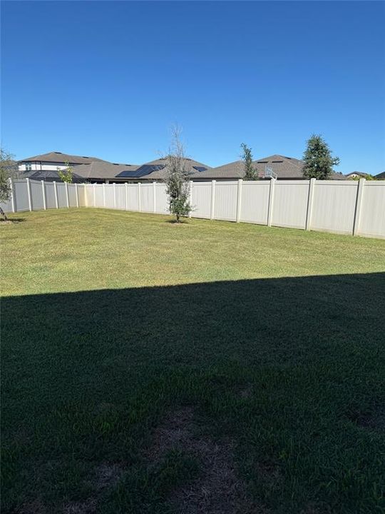 На продажу: $384,900 (4 спален, 2 ванн, 2633 Квадратных фут)