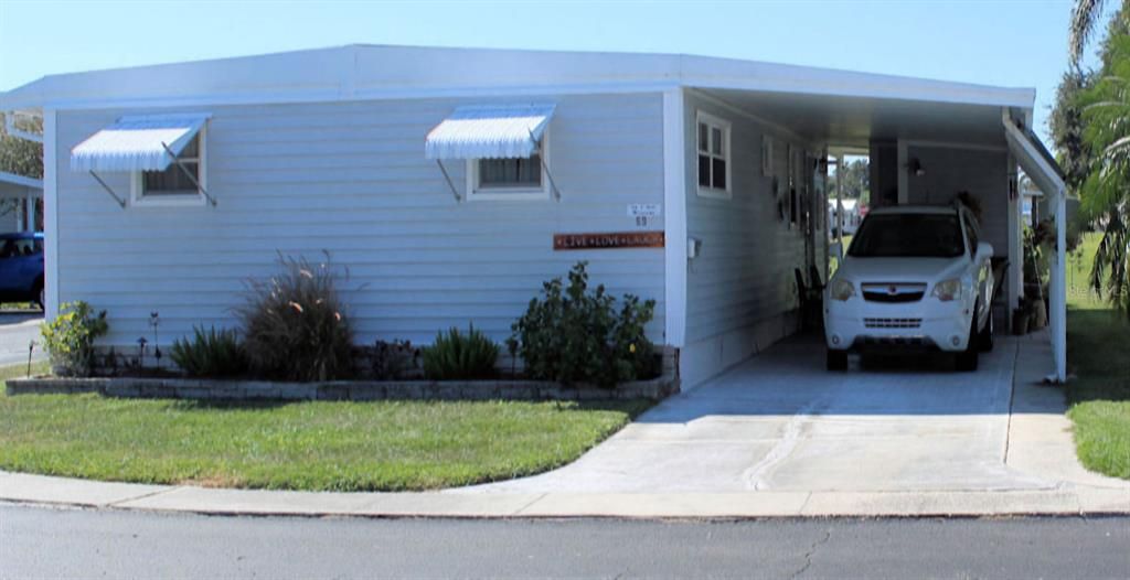 For Sale: $117,900 (2 beds, 2 baths, 1056 Square Feet)