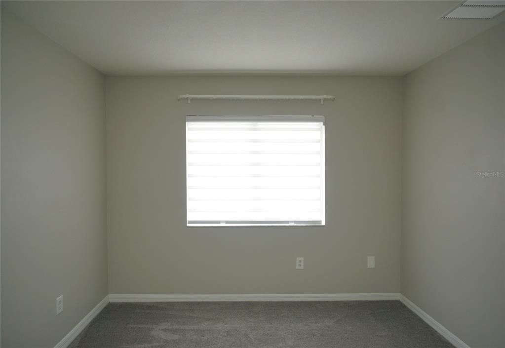 Под контрактом: $2,000 (4 спален, 2 ванн, 1835 Квадратных фут)