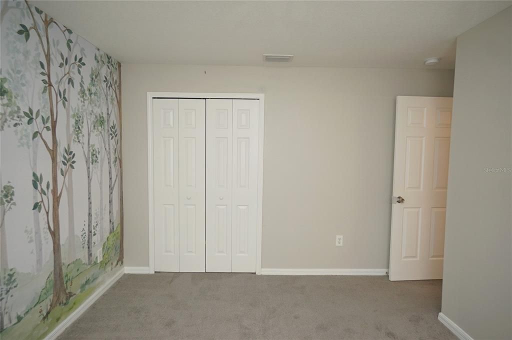 Под контрактом: $2,000 (4 спален, 2 ванн, 1835 Квадратных фут)