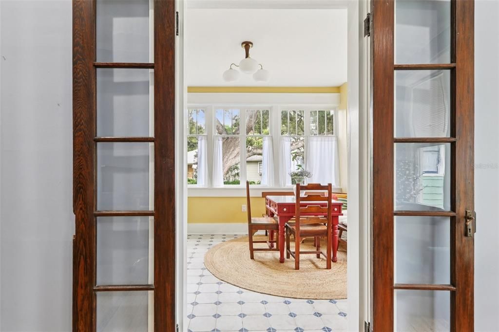 Activo con contrato: $749,000 (3 camas, 2 baños, 1708 Pies cuadrados)