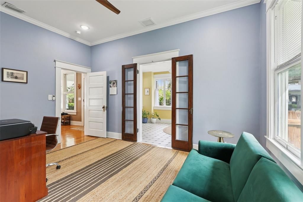 Activo con contrato: $749,000 (3 camas, 2 baños, 1708 Pies cuadrados)