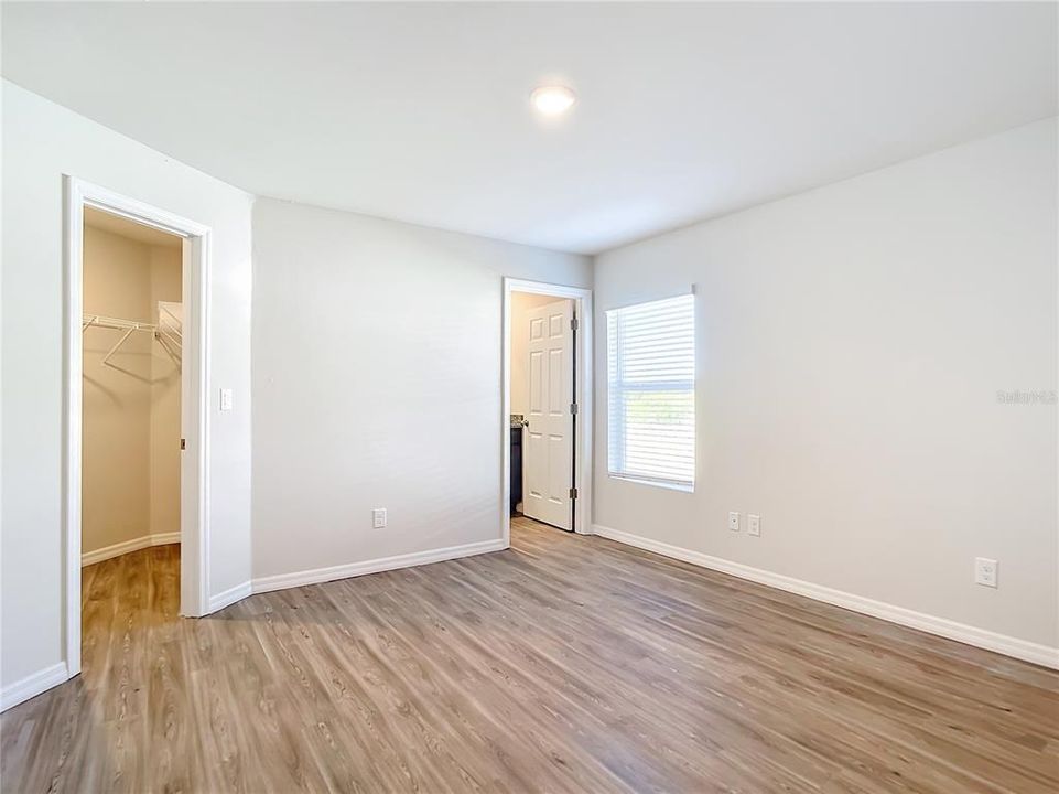 For Sale: $422,400 (4 beds, 0 baths, 2104 Square Feet)