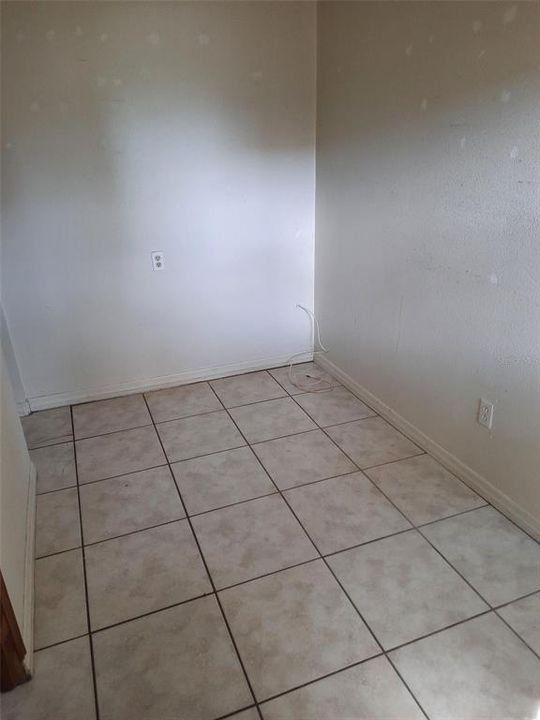 В аренду: $995 (1 спален, 1 ванн, 391 Квадратных фут)