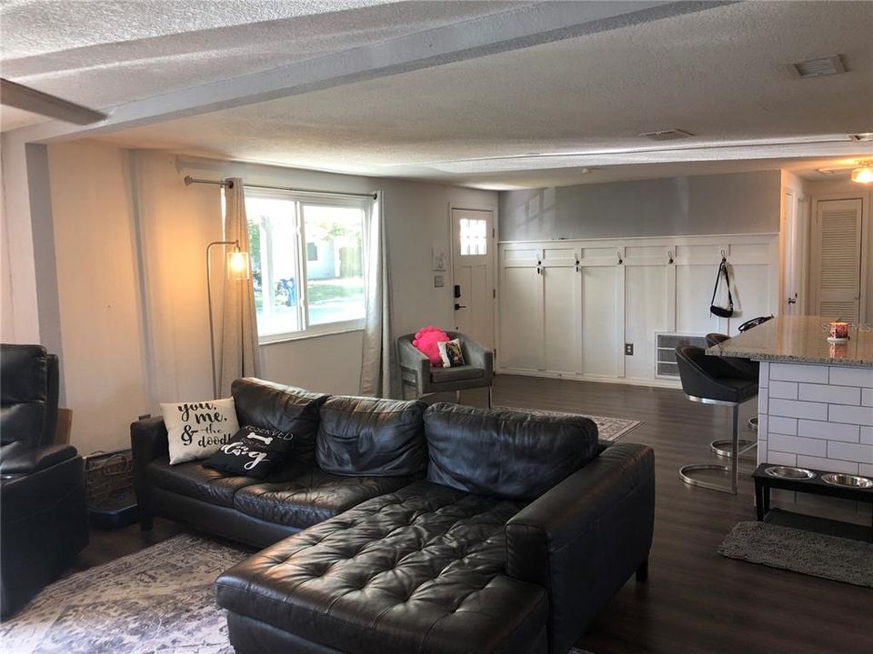 В аренду: $1,750 (3 спален, 1 ванн, 1260 Квадратных фут)