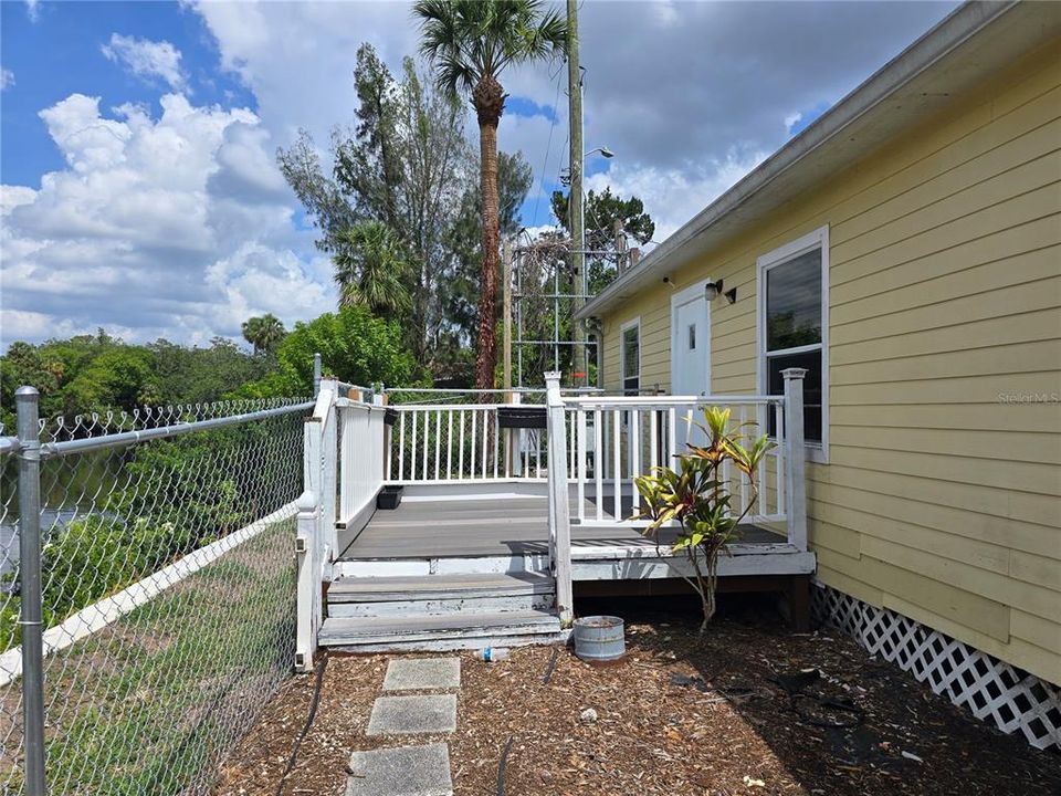 На продажу: $21,000 (0 спален, 0 ванн, 1120 Квадратных фут)