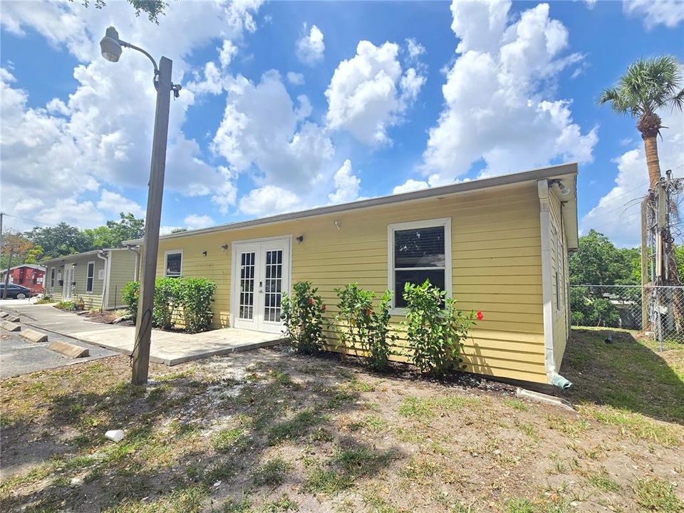 На продажу: $21,000 (0 спален, 0 ванн, 1120 Квадратных фут)