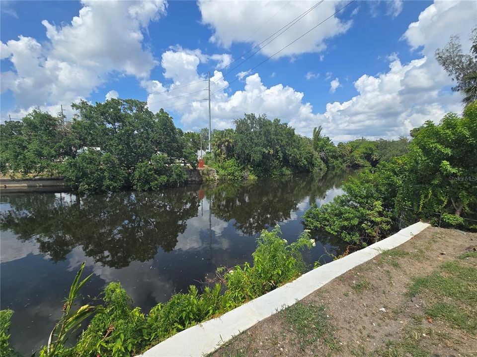 На продажу: $21,000 (0 спален, 0 ванн, 1120 Квадратных фут)