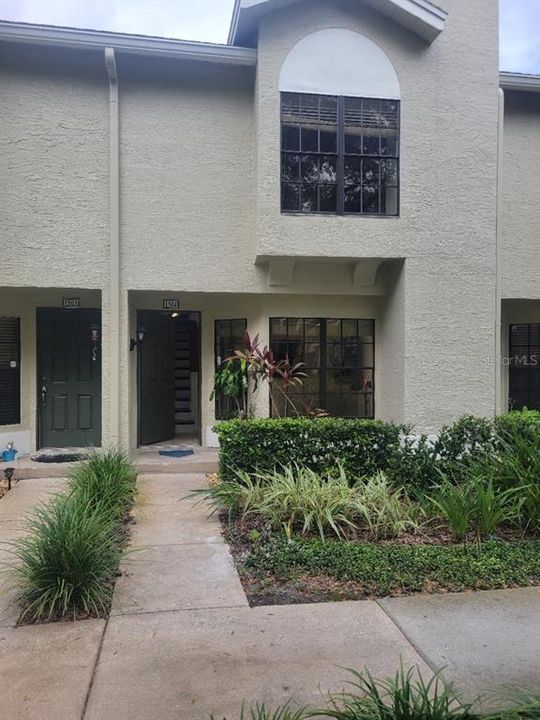 Recently Sold: $209,000 (2 beds, 2 baths, 1185 Square Feet)