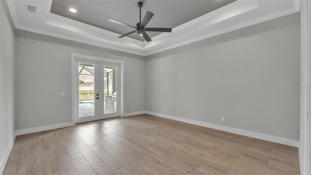 For Sale: $1,140,000 (4 beds, 3 baths, 3008 Square Feet)