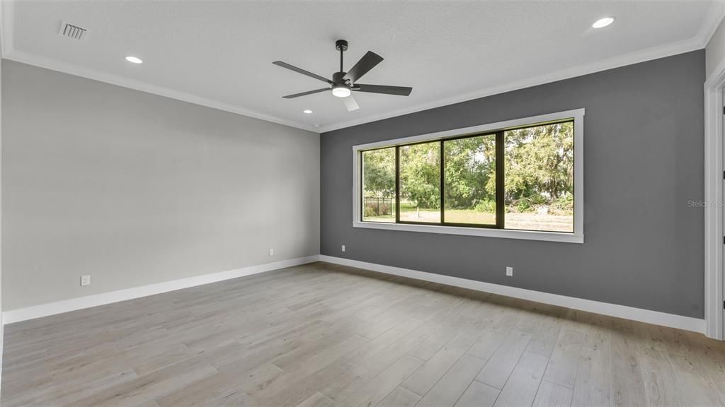 For Sale: $1,140,000 (4 beds, 3 baths, 3008 Square Feet)