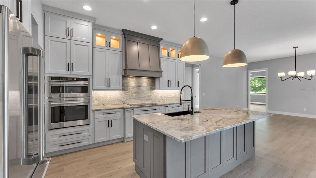 For Sale: $1,140,000 (4 beds, 3 baths, 3008 Square Feet)