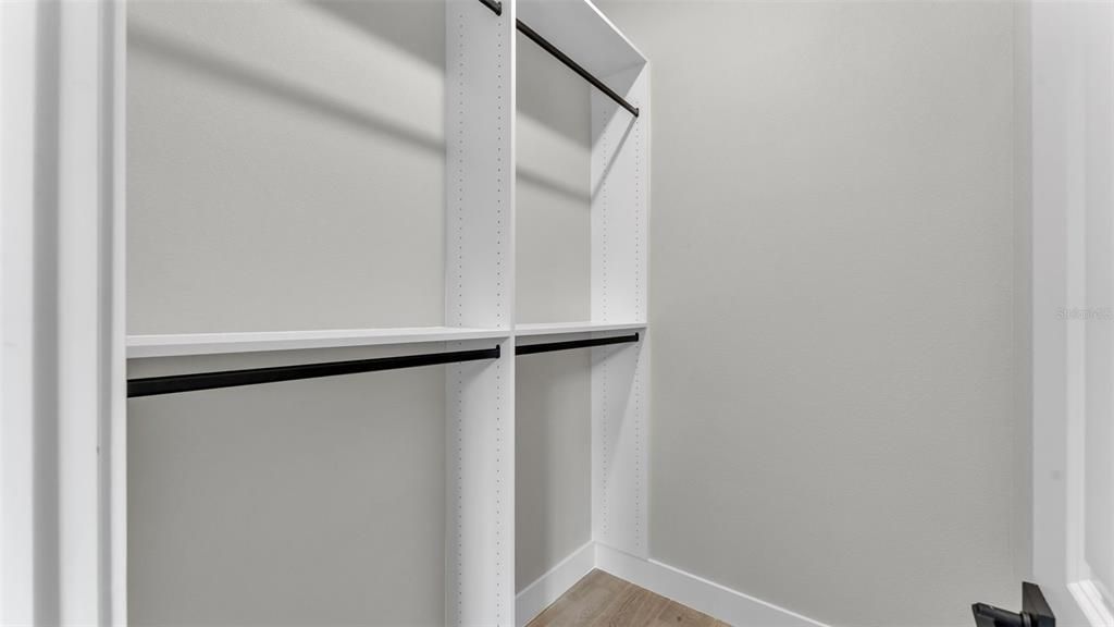 For Sale: $1,140,000 (4 beds, 3 baths, 3008 Square Feet)