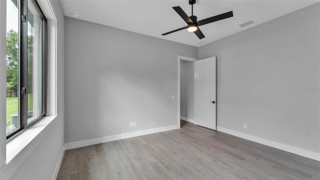 For Sale: $1,140,000 (4 beds, 3 baths, 3008 Square Feet)