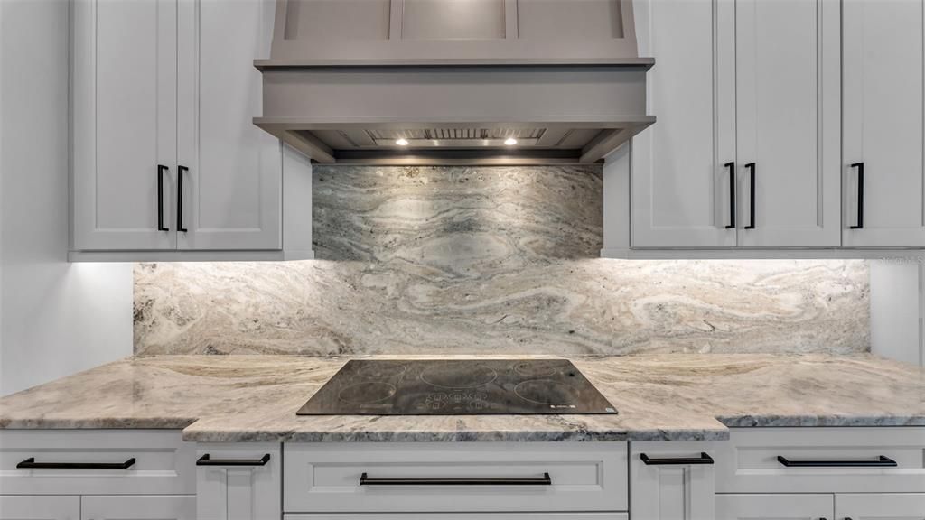 For Sale: $1,140,000 (4 beds, 3 baths, 3008 Square Feet)