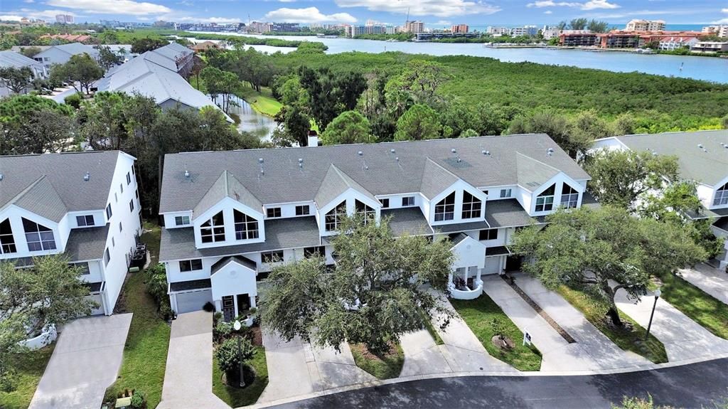 На продажу: $445,900 (4 спален, 3 ванн, 1749 Квадратных фут)