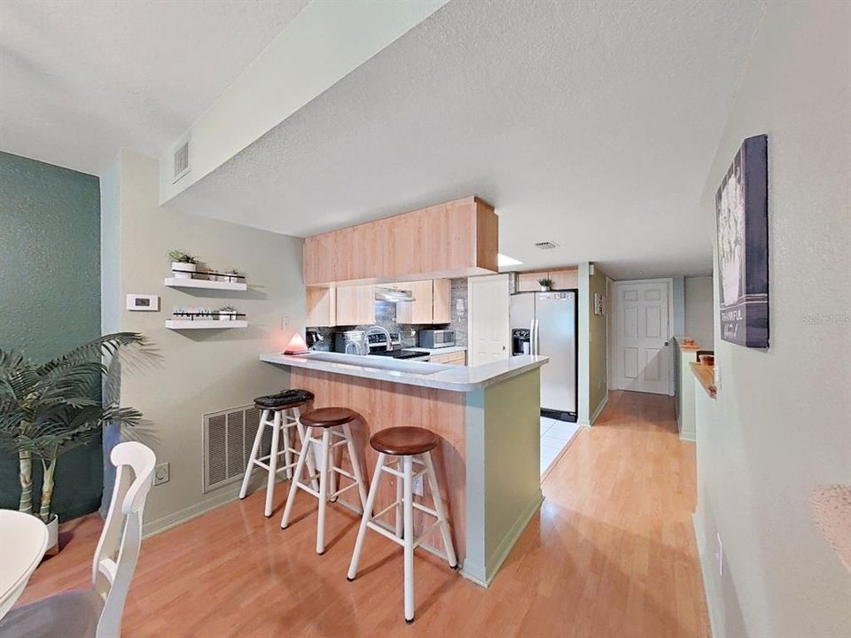 На продажу: $445,900 (4 спален, 3 ванн, 1749 Квадратных фут)