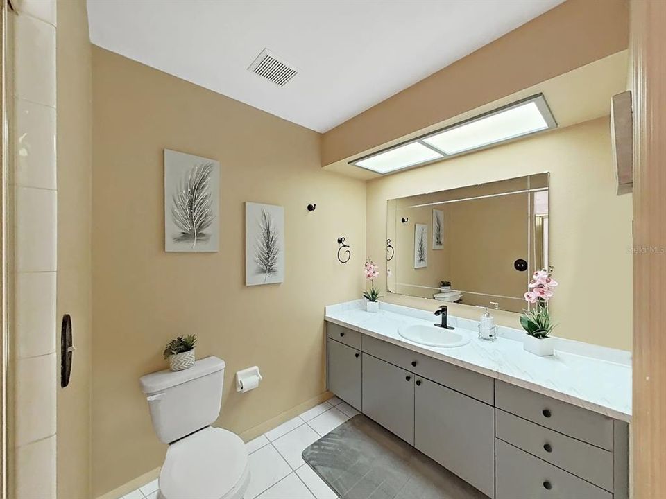 На продажу: $445,900 (4 спален, 3 ванн, 1749 Квадратных фут)