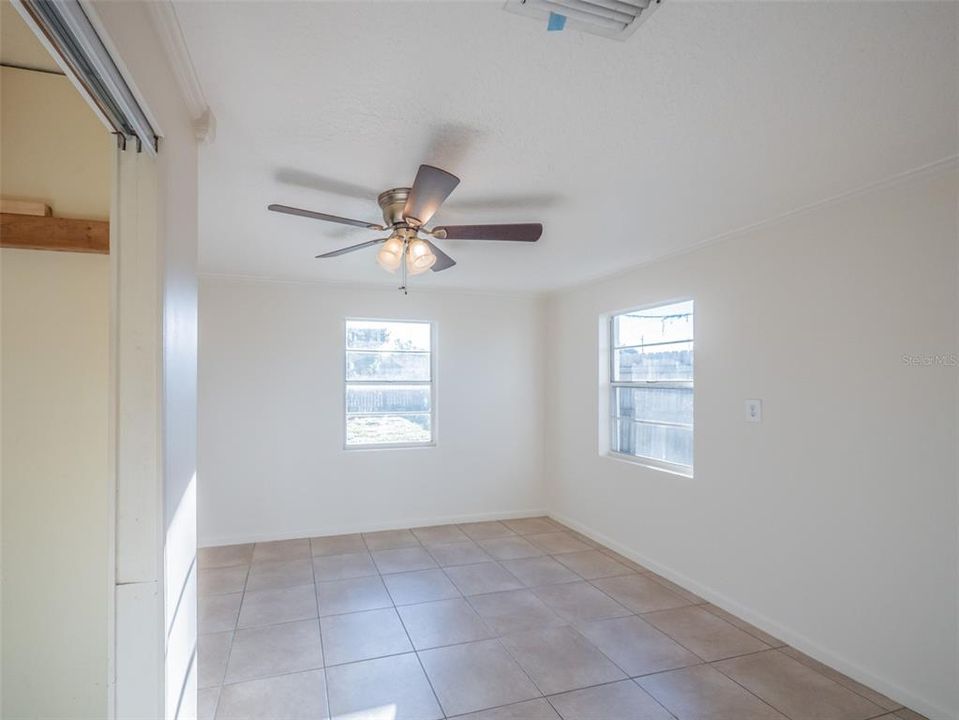 For Sale: $305,000 (3 beds, 2 baths, 1603 Square Feet)