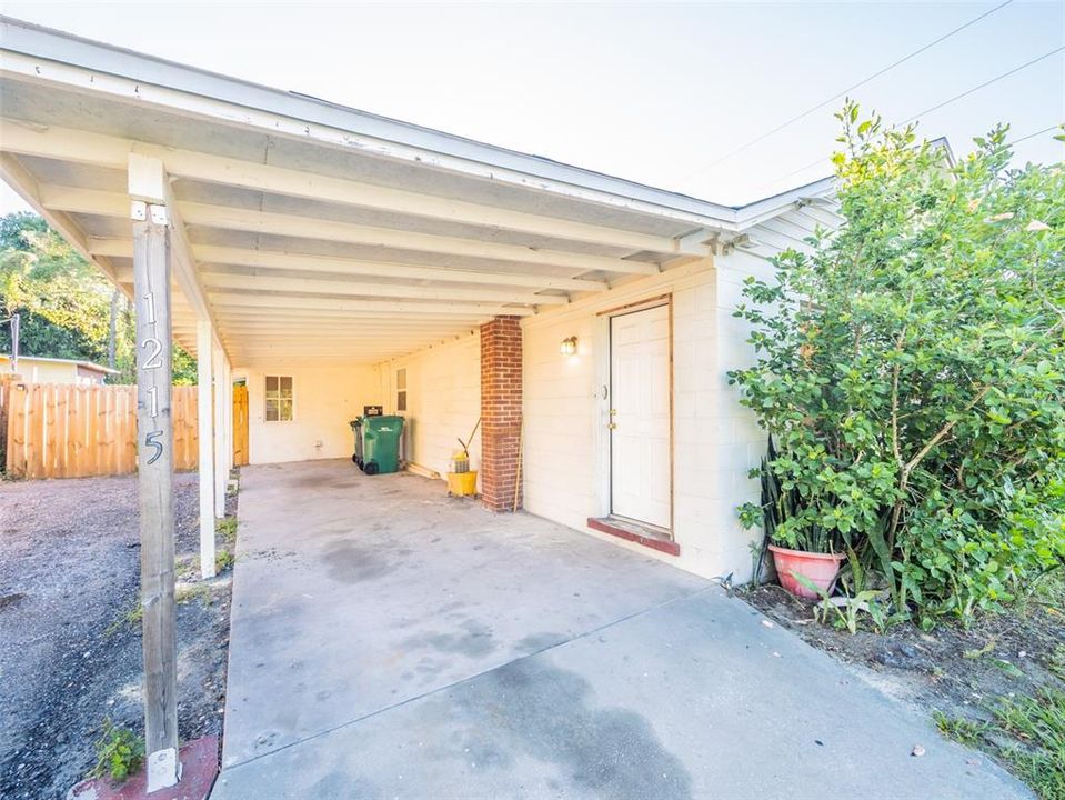 For Sale: $305,000 (3 beds, 2 baths, 1603 Square Feet)