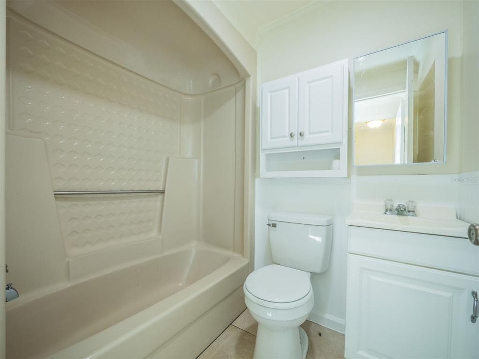 For Sale: $305,000 (3 beds, 2 baths, 1603 Square Feet)