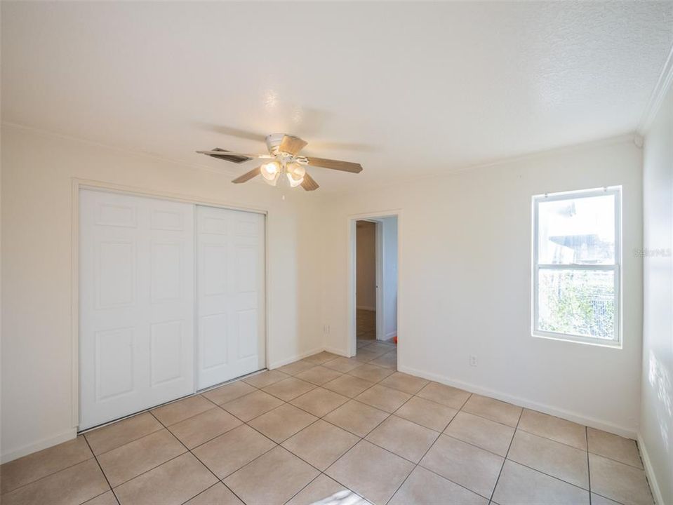 For Sale: $305,000 (3 beds, 2 baths, 1603 Square Feet)